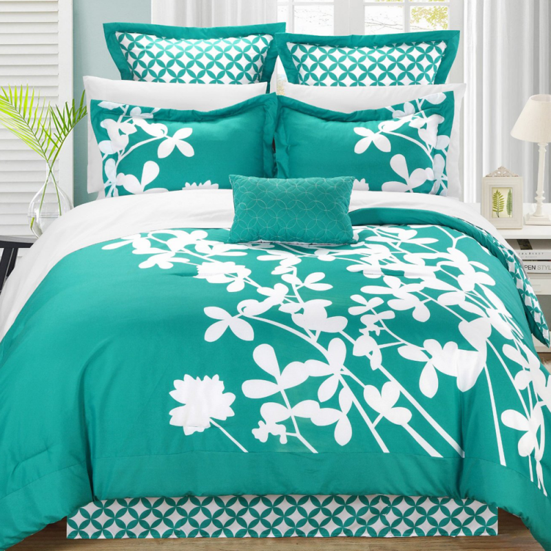 7-Piece Comforter Set with Four Shams and Decorative Pillow