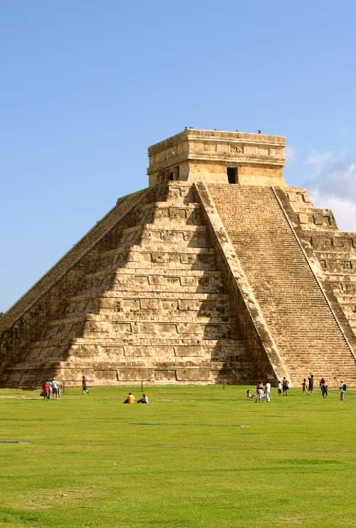Latin-America,-Maya-pyramid
